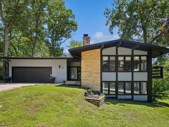 144 Amity Drive, Waterloo, IA 50701
