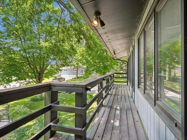 144 Amity Drive, Waterloo, IA 50701