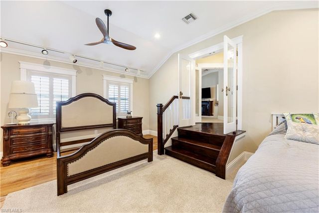 1748 Jewel Box DR, Sanibel, FL 33957