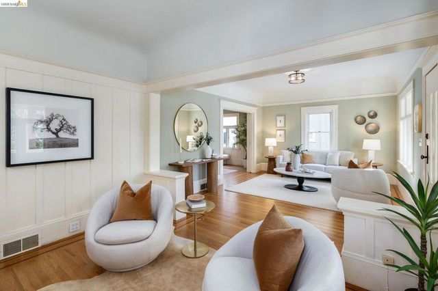 5466 5466 Shafter Ave, Oakland, CA 94618