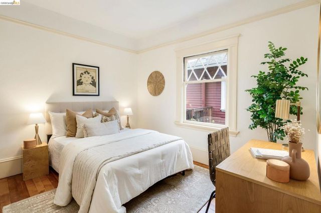 5466 5466 Shafter Ave, Oakland, CA 94618