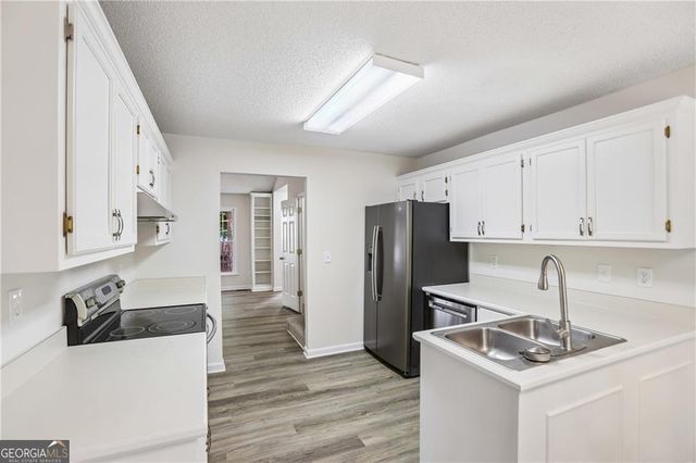 3317 Hillside Drive, Powder Springs, GA 30127