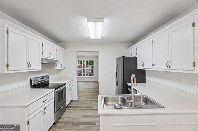 3317 Hillside Drive, Powder Springs, GA 30127