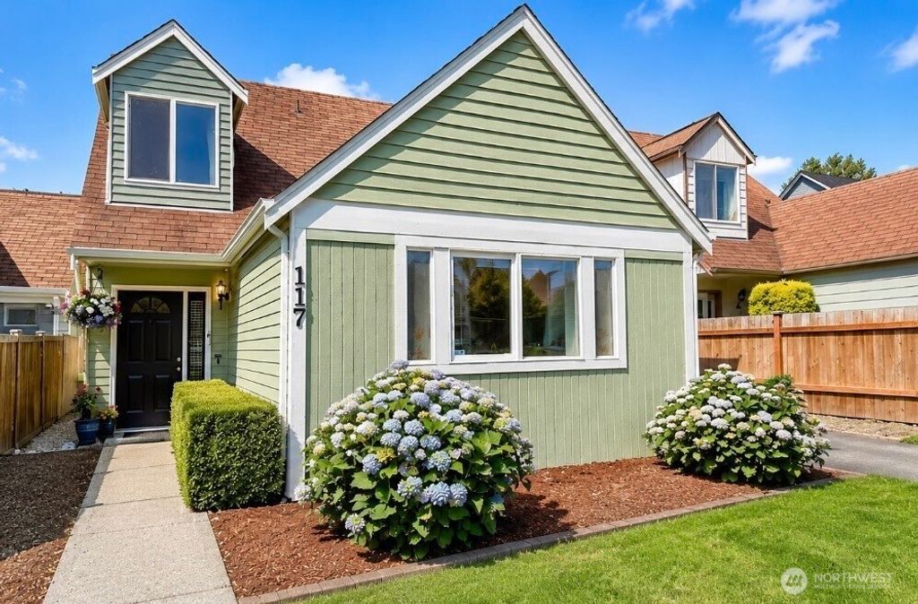 117 99th Street Court E, Tacoma, WA 98445