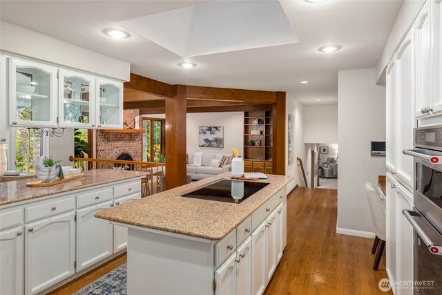 16424 NE 169th Place, Woodinville, WA 98072