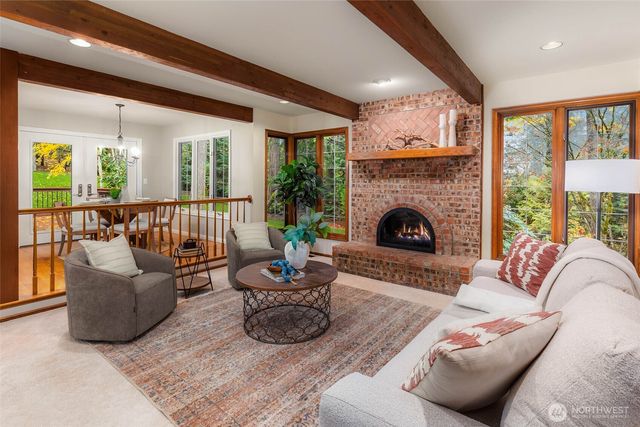 16424 NE 169th Place, Woodinville, WA 98072