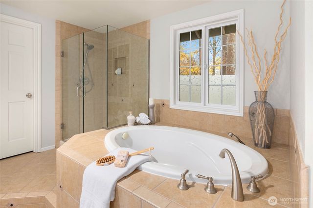 16424 NE 169th Place, Woodinville, WA 98072