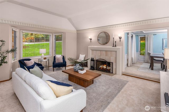 16424 NE 169th Place, Woodinville, WA 98072