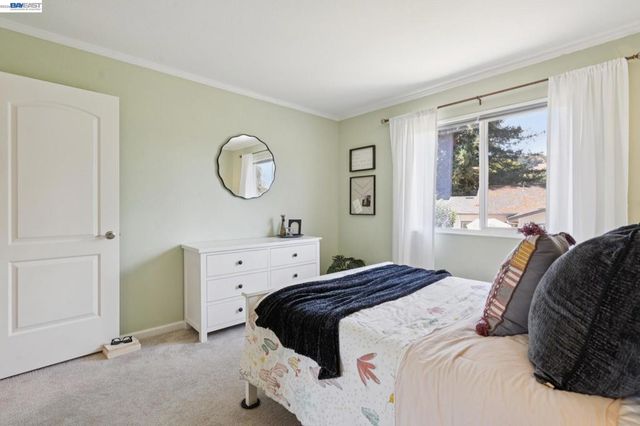 24 Velasco Ct, Danville, CA 94526