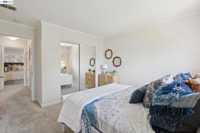 24 Velasco Ct, Danville, CA 94526