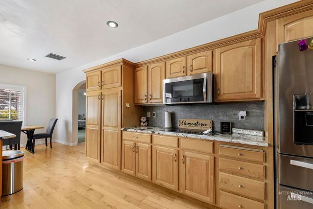 2506 E 3707 N, Twin Falls, ID 83301