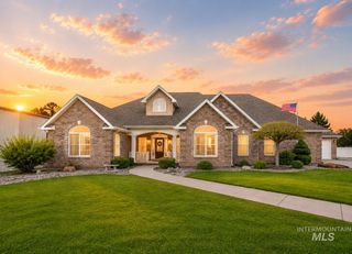 2506 E 3707 N, Twin Falls, ID 83301