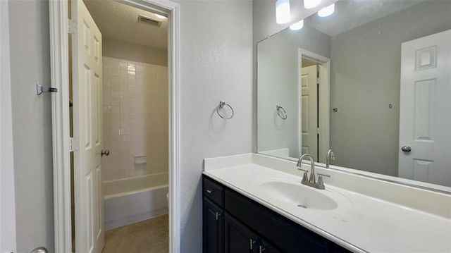 406 Stonebridge Circle, Allen, TX 75013