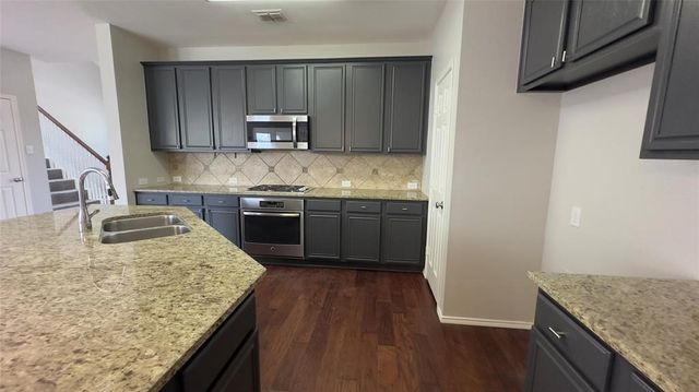 406 Stonebridge Circle, Allen, TX 75013