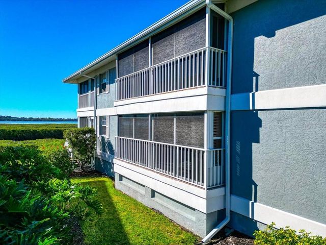 1233 EDGEWATER CIRCLE 65, Bradenton, FL 34209