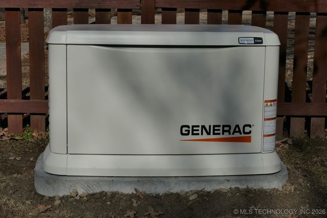 419074 E 1156, Checotah, OK 74426