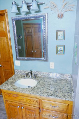 419074 E 1156, Checotah, OK 74426