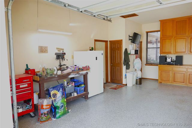 419074 E 1156, Checotah, OK 74426