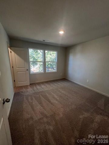 119 Villa Lane 10, Lincolnton, NC 28092