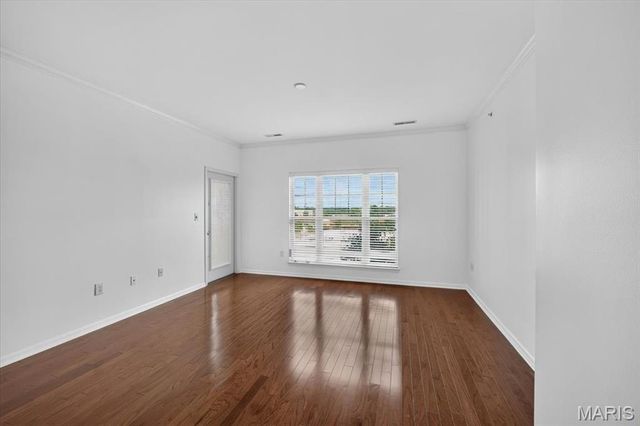1241 Strassner Drive 1505, Brentwood, MO 63144