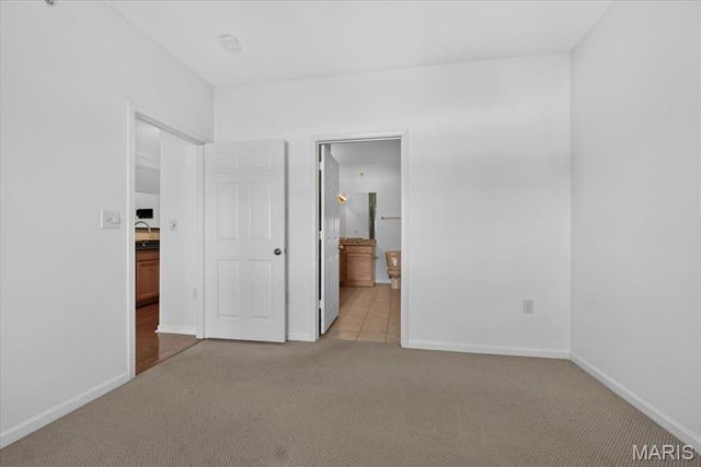 1241 Strassner Drive 1505, Brentwood, MO 63144