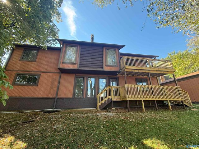 904 Roll Tide Lane, Huntsville, AL 35816