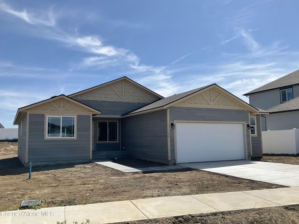 165 S TREELINE STREET, Airway Heights, WA 99001