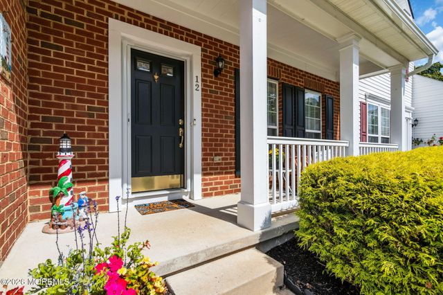 12 Foxmoor Lane, Bayville, NJ 08721