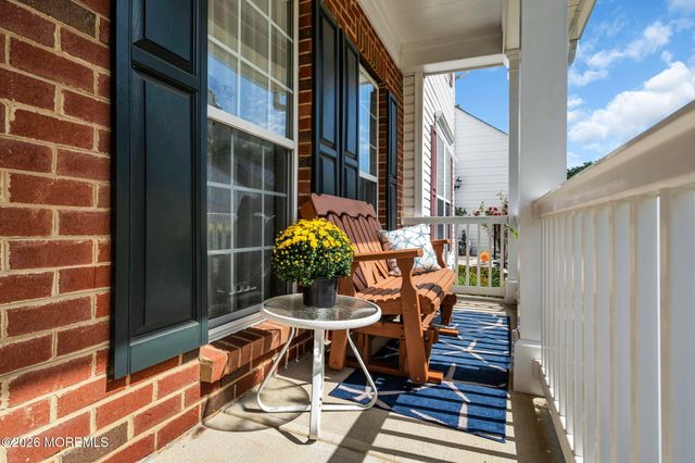 12 Foxmoor Lane, Bayville, NJ 08721