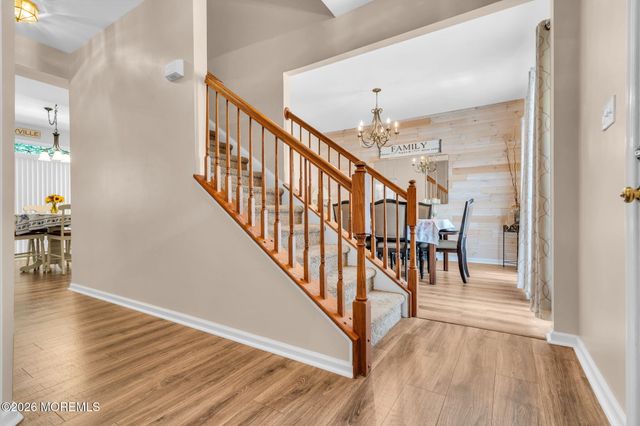 12 Foxmoor Lane, Bayville, NJ 08721