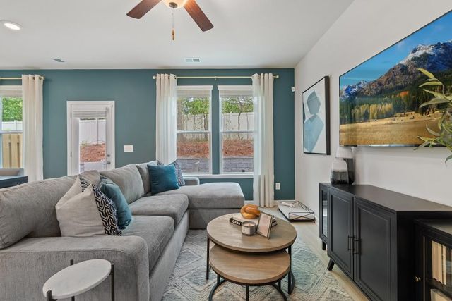 348 Navigator Lane, Mcdonough, GA 30253