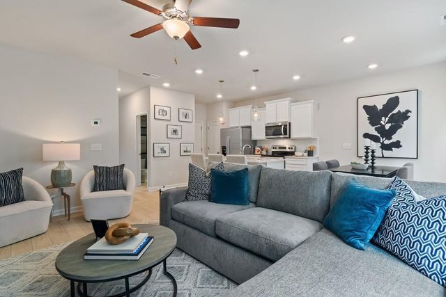 348 Navigator Lane, Mcdonough, GA 30253