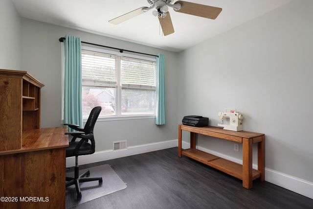 955 Stamler Drive, Toms River, NJ 08753
