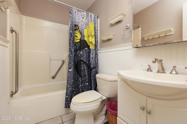 955 Stamler Drive, Toms River, NJ 08753