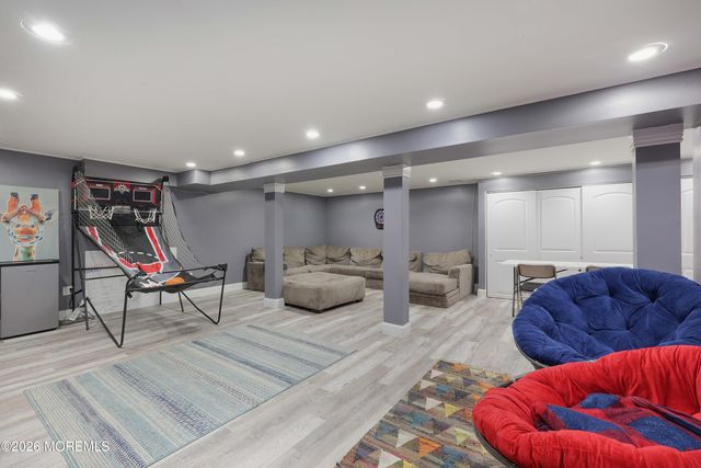 955 Stamler Drive, Toms River, NJ 08753