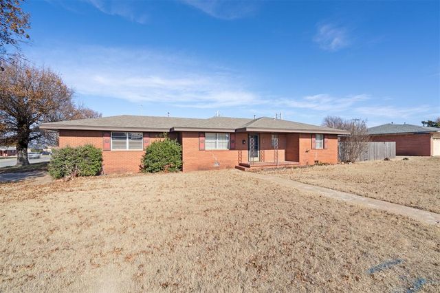 624 Skyline Drive, El Reno, OK 73036