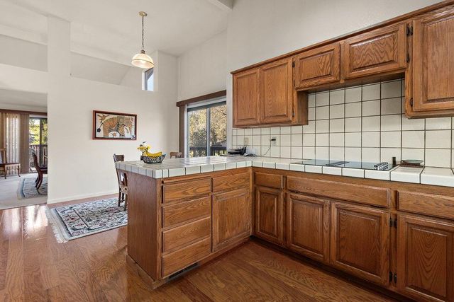 124 Winding Canyon Ln, Folsom, CA 95630