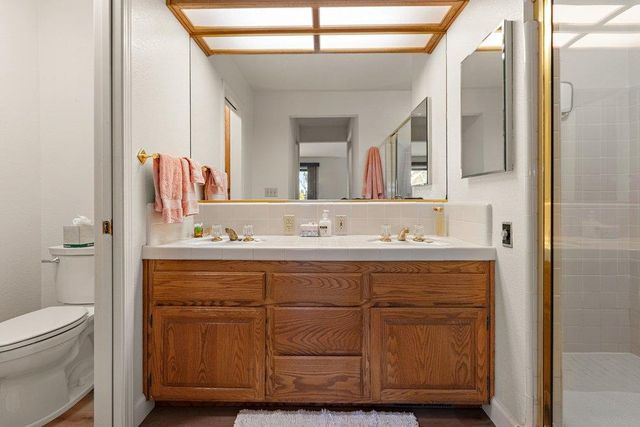 124 Winding Canyon Ln, Folsom, CA 95630