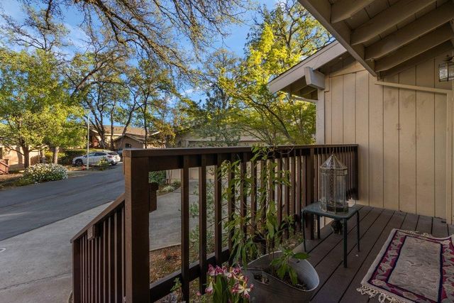 124 Winding Canyon Ln, Folsom, CA 95630