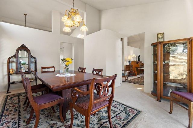 124 Winding Canyon Ln, Folsom, CA 95630