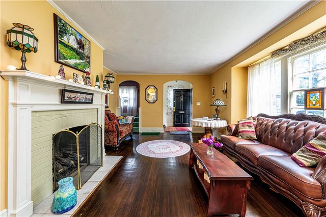 616 Ridgeway St, City Of Greensburg, PA 15601