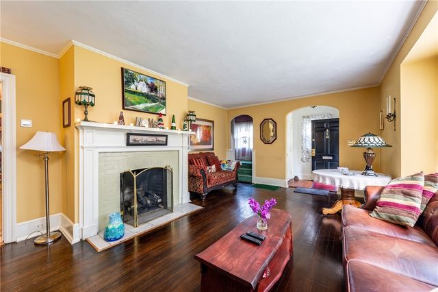 616 Ridgeway St, City Of Greensburg, PA 15601
