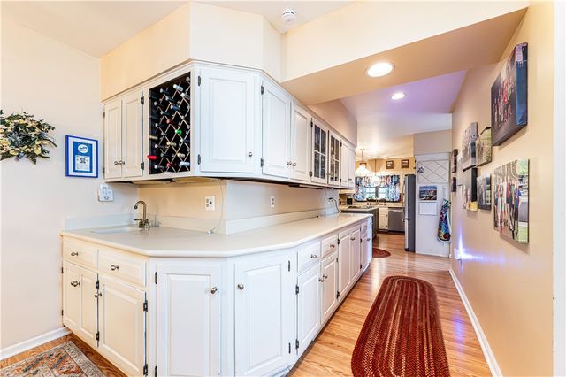 616 Ridgeway St, City Of Greensburg, PA 15601