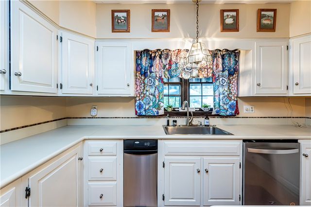616 Ridgeway St, City Of Greensburg, PA 15601
