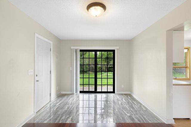 561 Bennett Drive NE, Fridley, MN 55432
