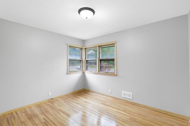 561 Bennett Drive NE, Fridley, MN 55432