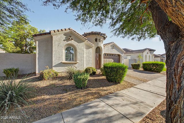 22241 E CHERRYWOOD Drive, Queen Creek, AZ 85142