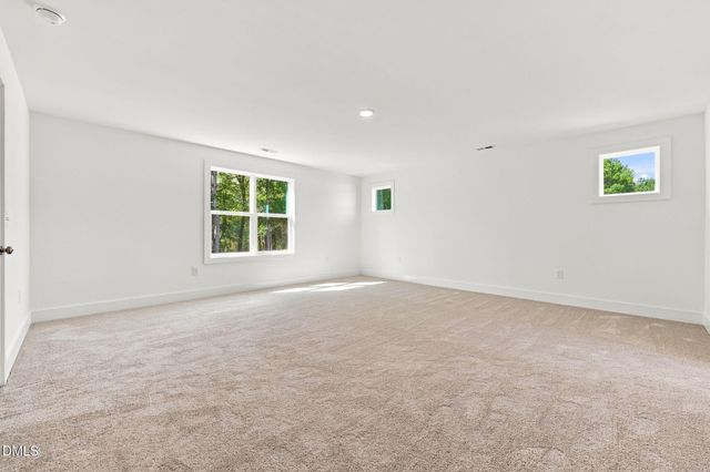 66 Loganberry Avenue, Bunnlevel, NC 28323