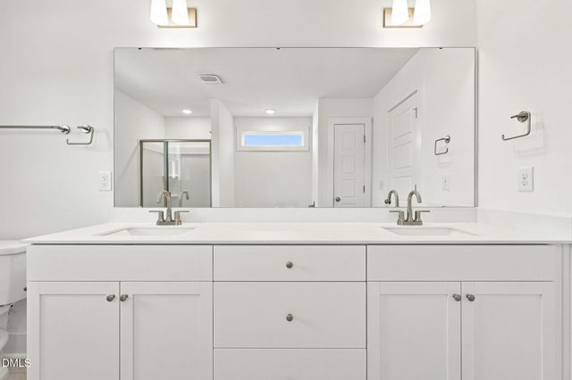 66 Loganberry Avenue, Bunnlevel, NC 28323