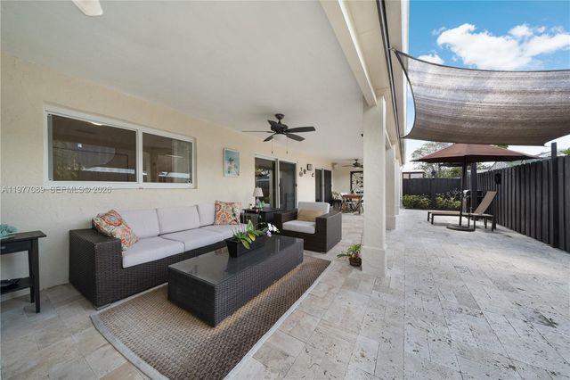 13334 SW 115th Ct, Unincorporated Dade County, FL 33176